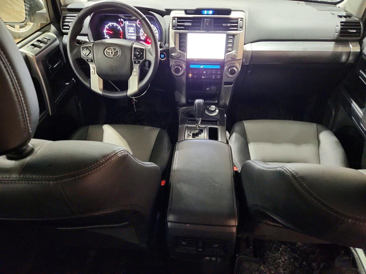 2020 Toyota 4Runner - zdjęcie 8