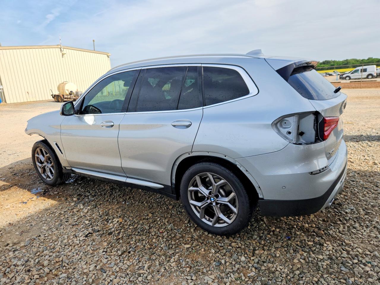 2021 BMW X3 Sdrive30I - zdjęcie 2