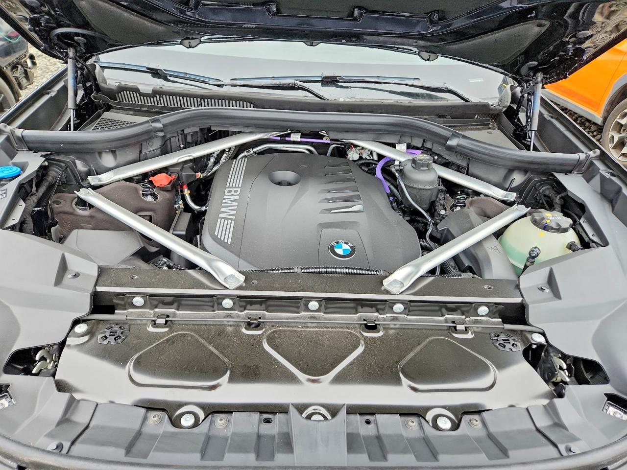 2026 BMW X7 xDrive40I - zdjęcie 12