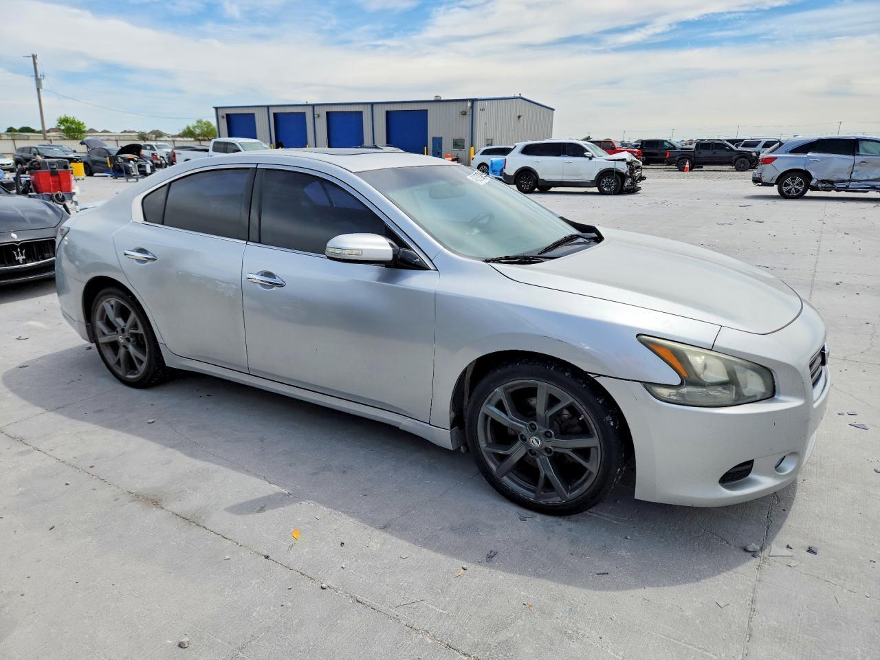 2014 Nissan Maxima 3.5 Sv - zdjęcie 4