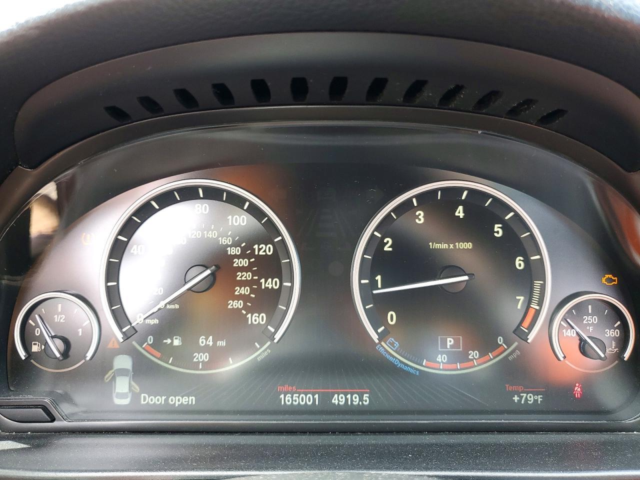 2014 BMW 550 I - zdjęcie 9