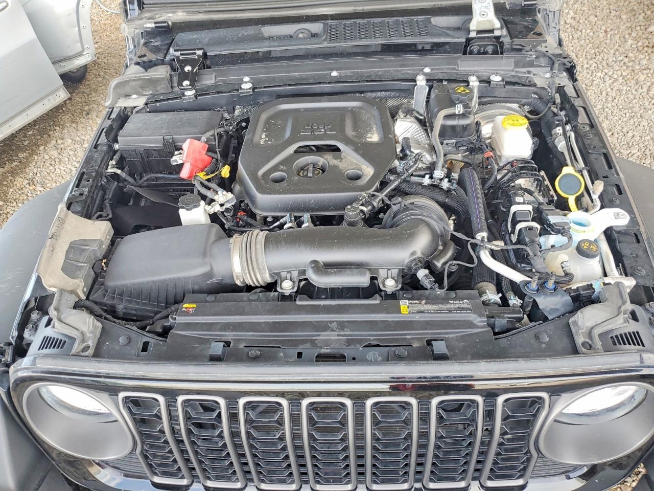 2025 Jeep Wrangler Sport - zdjęcie 12