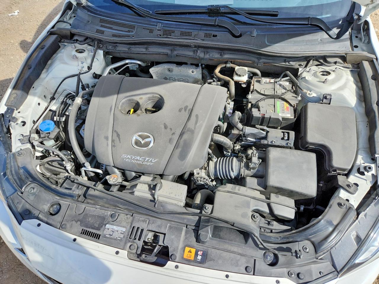 2016 Mazda 3 Sport - zdjęcie 11