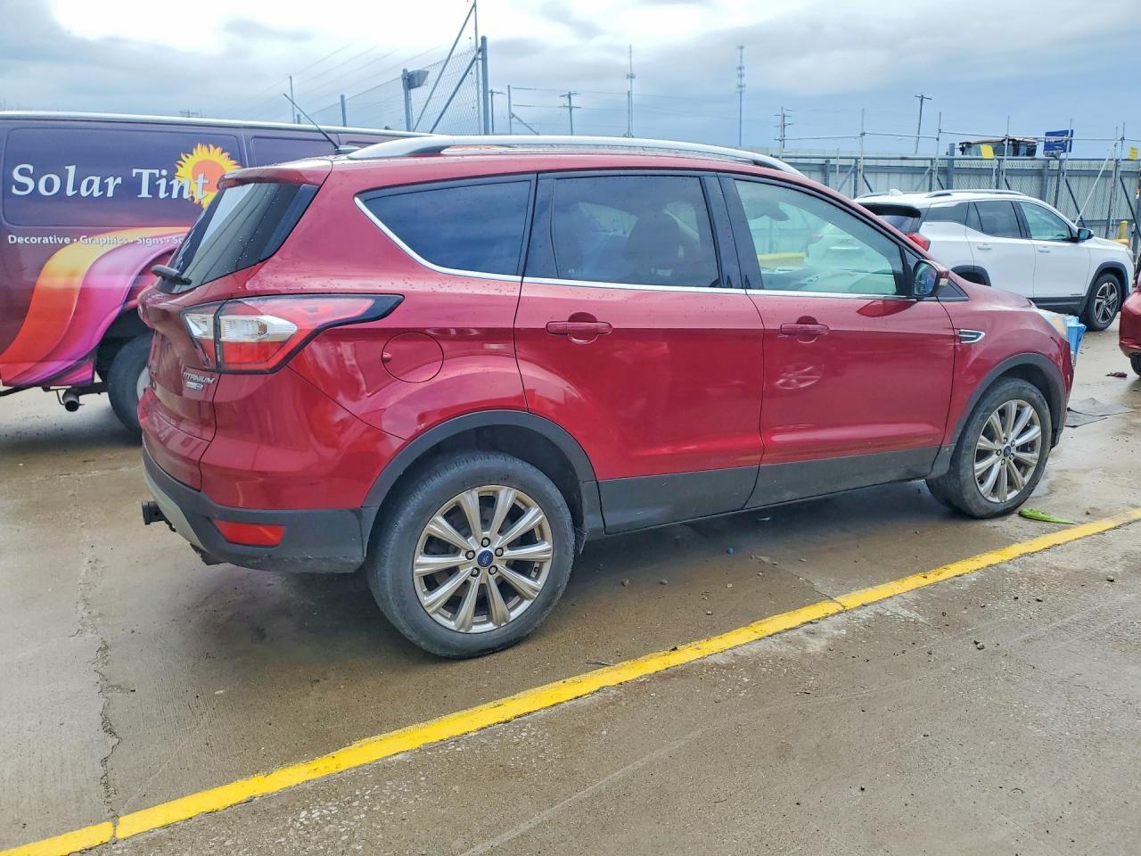 2017 Ford Escape Titanium - zdjęcie 3