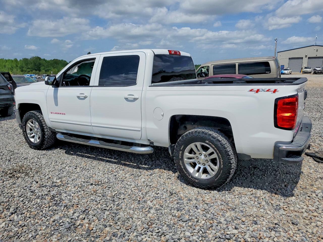2017 Chevrolet Silverado K1500 Lt - zdjęcie 2
