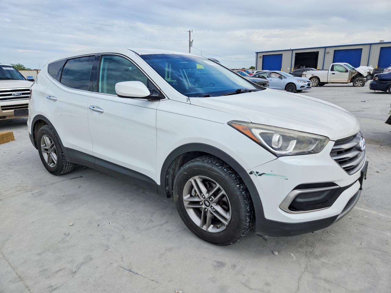 2017 Hyundai Santa Fe Sport 2.4L - zdjęcie 4
