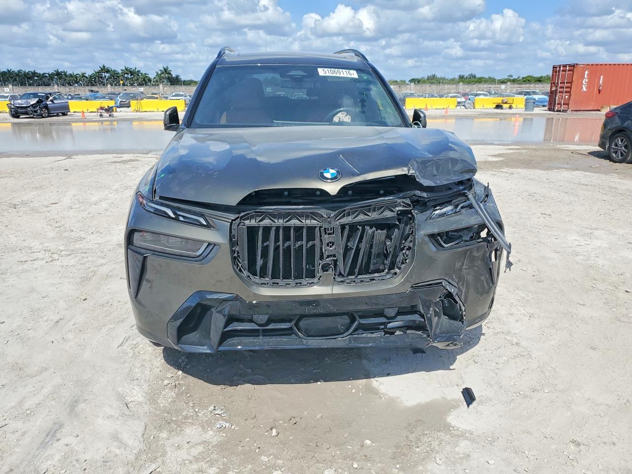 2025 BMW X7 xDrive40I - zdjęcie 5