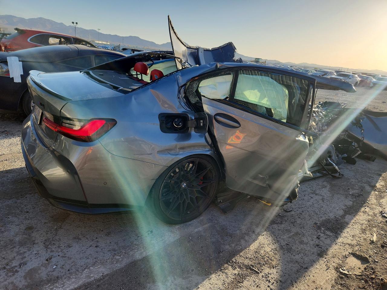 2023 BMW M3 Competition - zdjęcie 3
