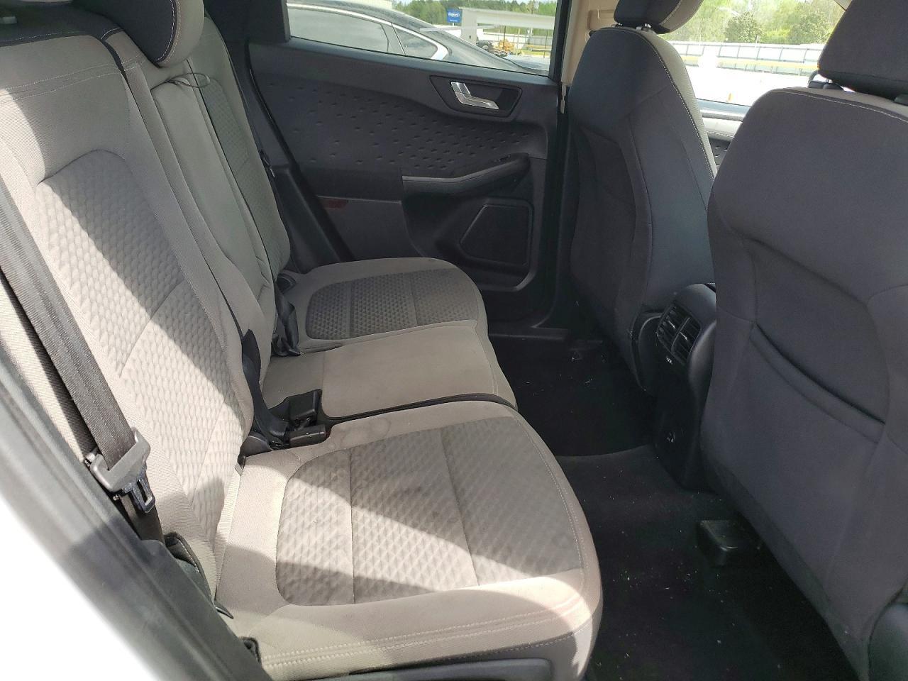 2020 Ford Escape Se - zdjęcie 11