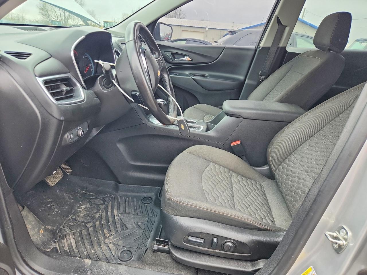 2018 Chevrolet Equinox Lt - zdjęcie 13