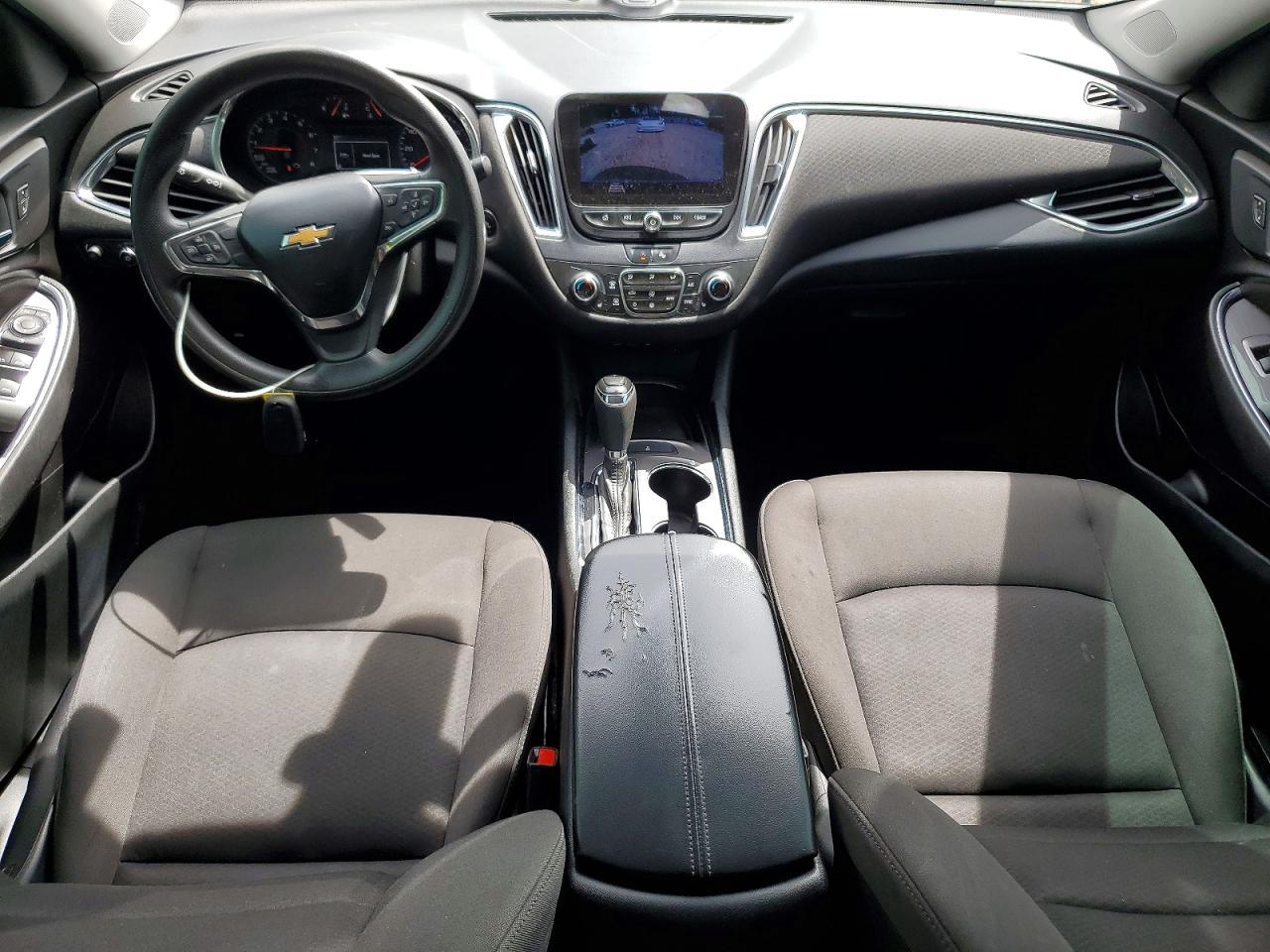 2020 Chevrolet Malibu Lt - zdjęcie 8