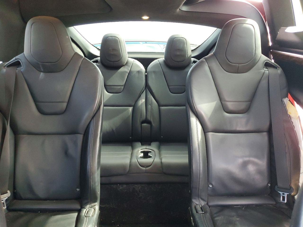 2017 Tesla Model X - zdjęcie 10
