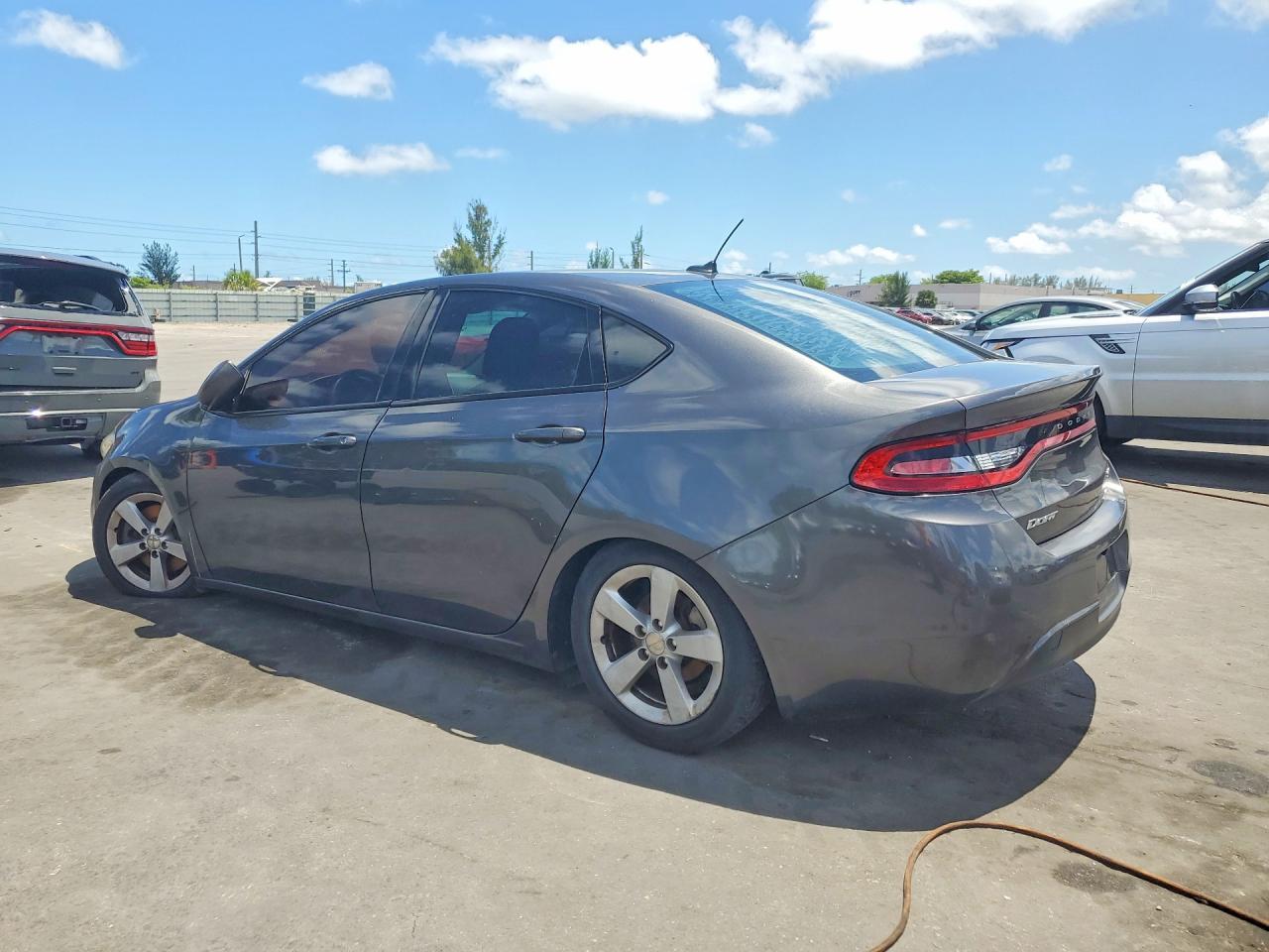 2016 Dodge Dart Sxt - zdjęcie 2