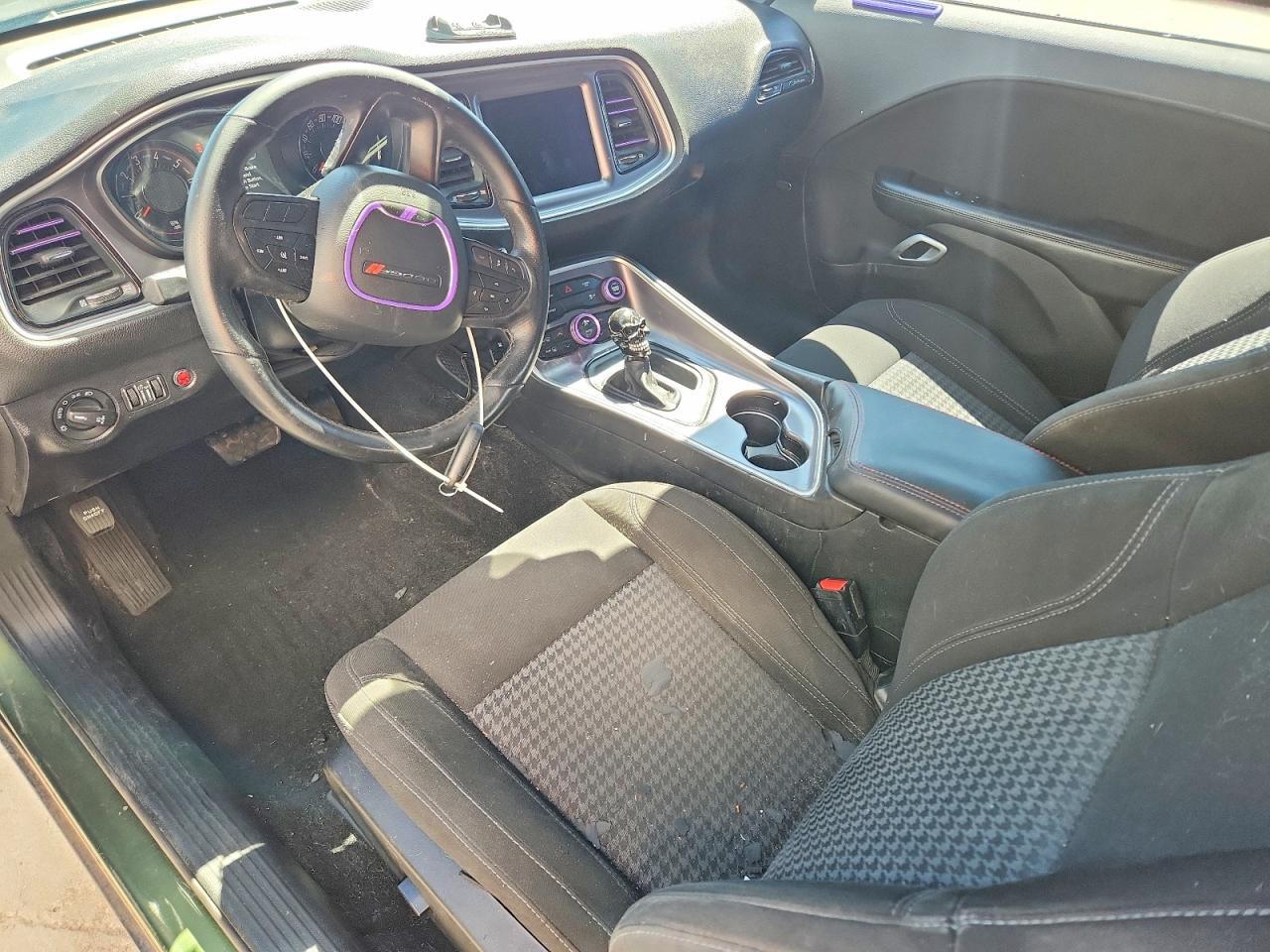 2020 Dodge Challenger Sxt - zdjęcie 8