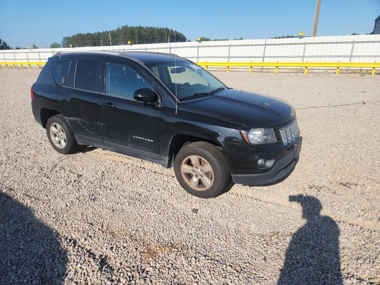 2016 Jeep Compass Latitude - zdjęcie 4