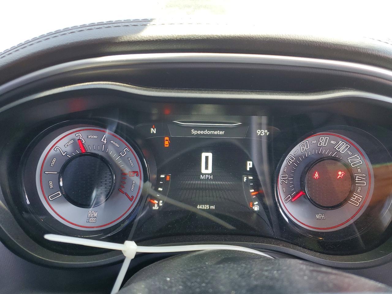 2021 Dodge Challenger R - zdjęcie 9