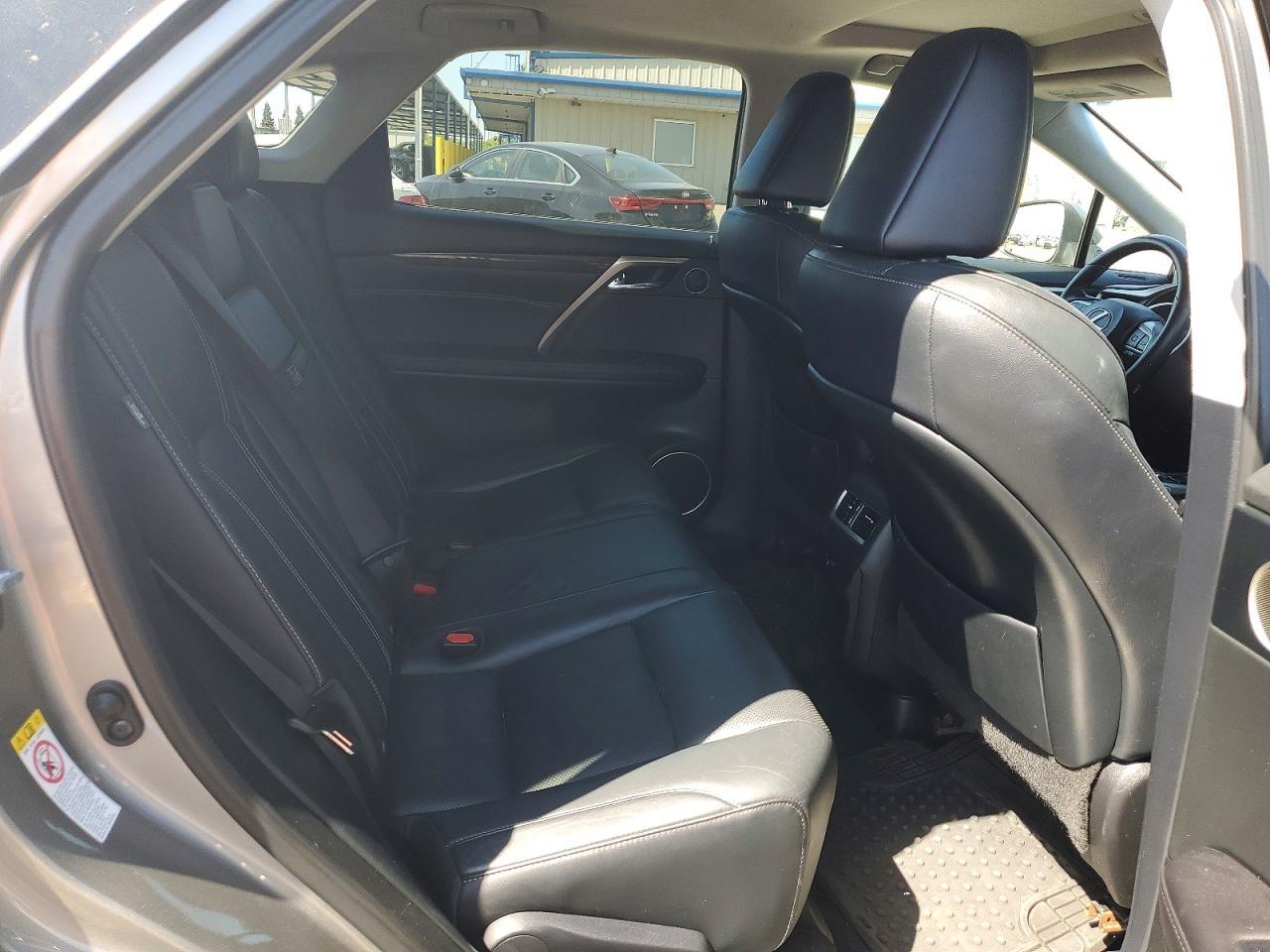 2017 Lexus Rx 350 Base - zdjęcie 10