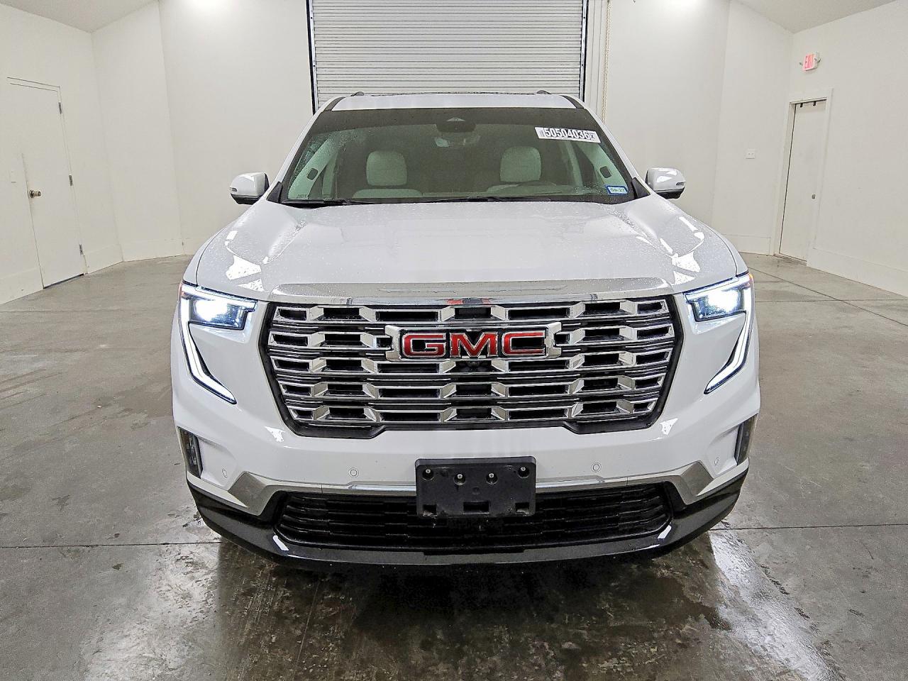 2025 GMC Acadia Denali - zdjęcie 5