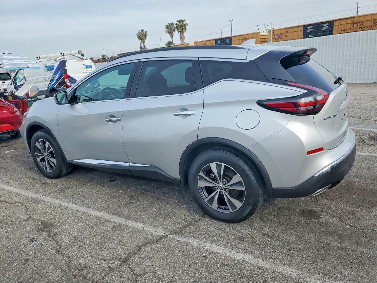 2021 Nissan Murano Sv - zdjęcie 2