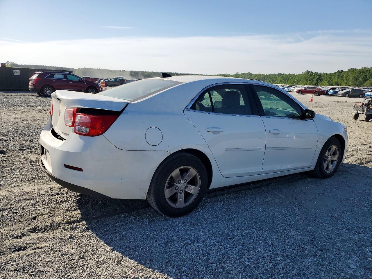 2014 Chevrolet Malibu Ls - zdjęcie 3