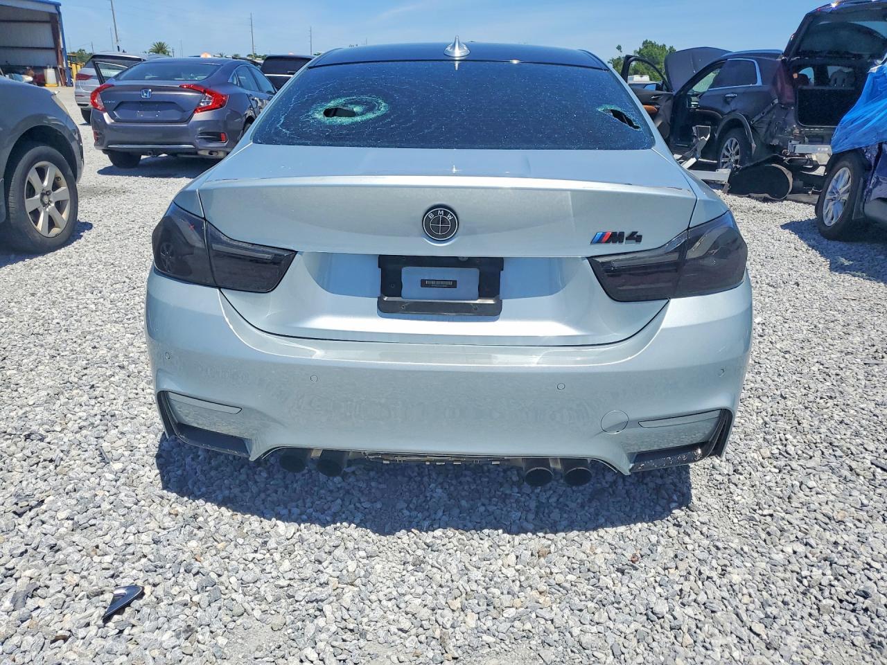 2017 BMW M4 - zdjęcie 6