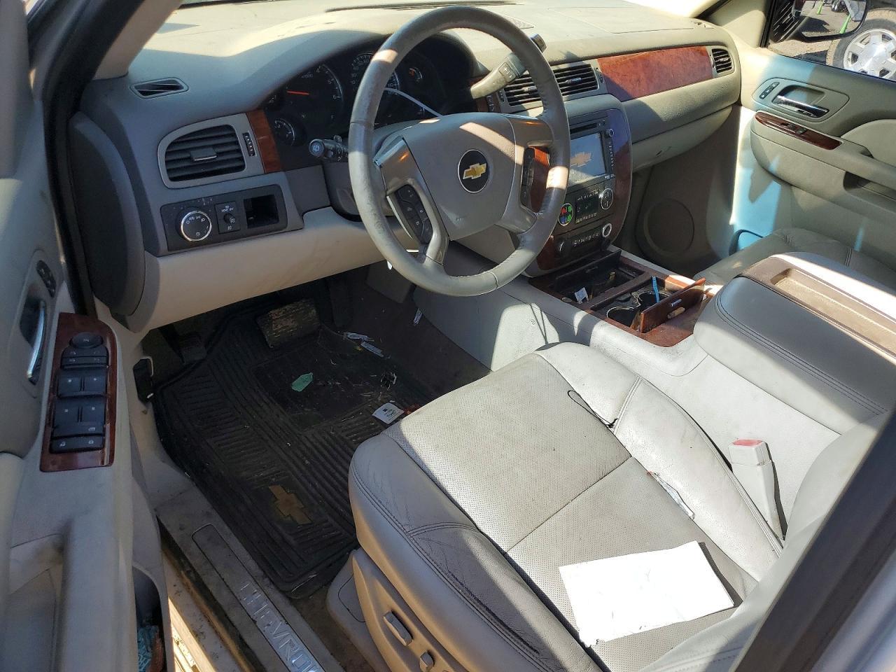 2013 Chevrolet Tahoe C1500 Ltz - zdjęcie 8