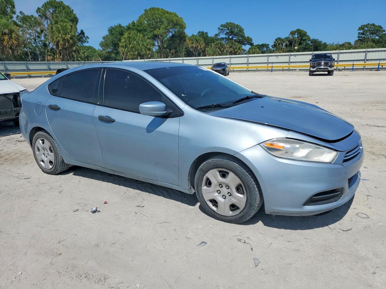 2013 Dodge Dart Se - zdjęcie 4