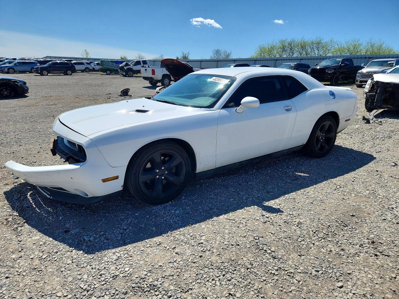 2013 Dodge Challenger Sxt - zdjęcie główne