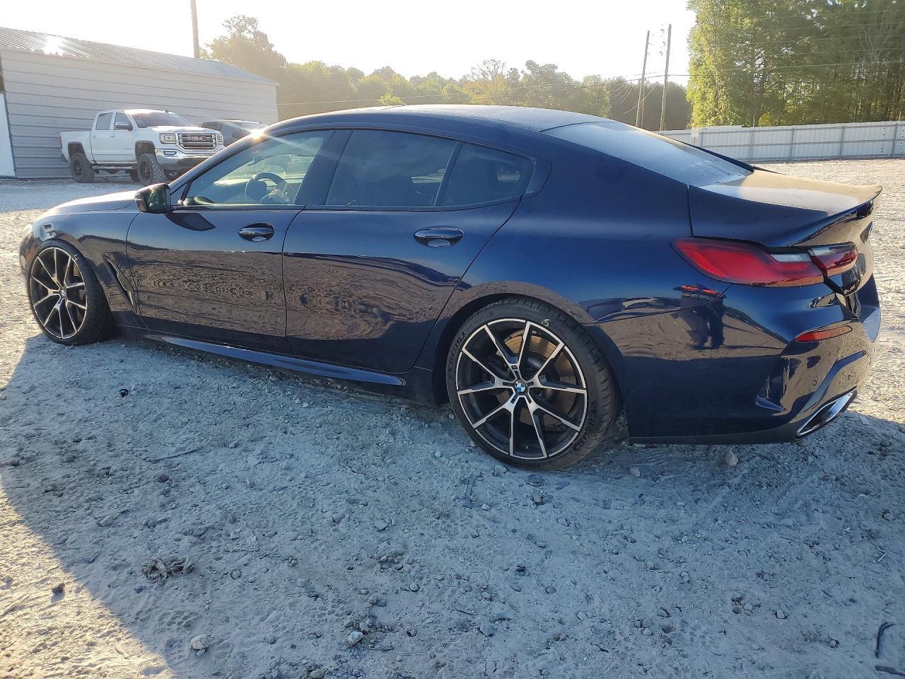 2022 BMW 840I - zdjęcie 2