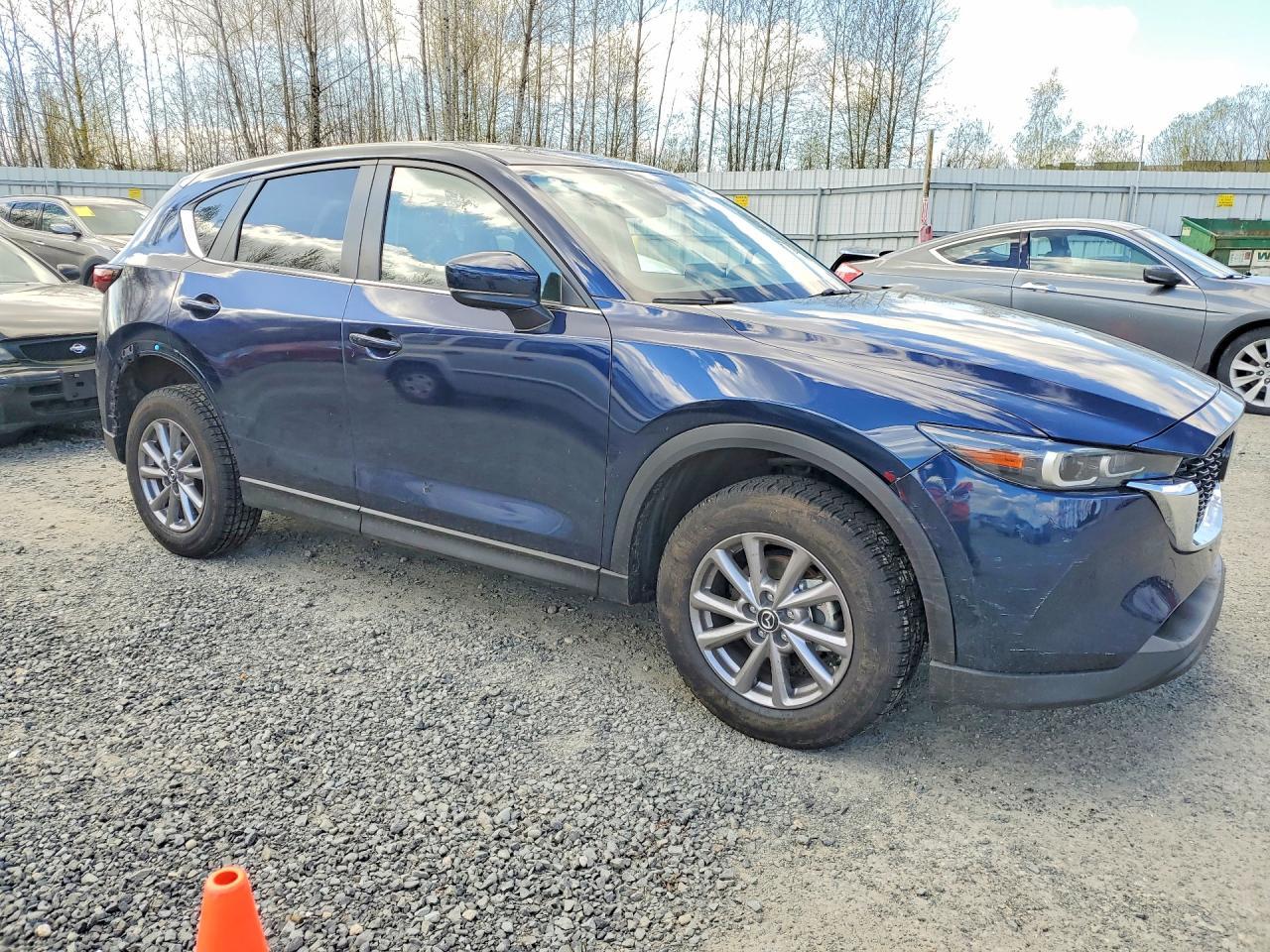 2023 Mazda Cx-5 Select - zdjęcie 4