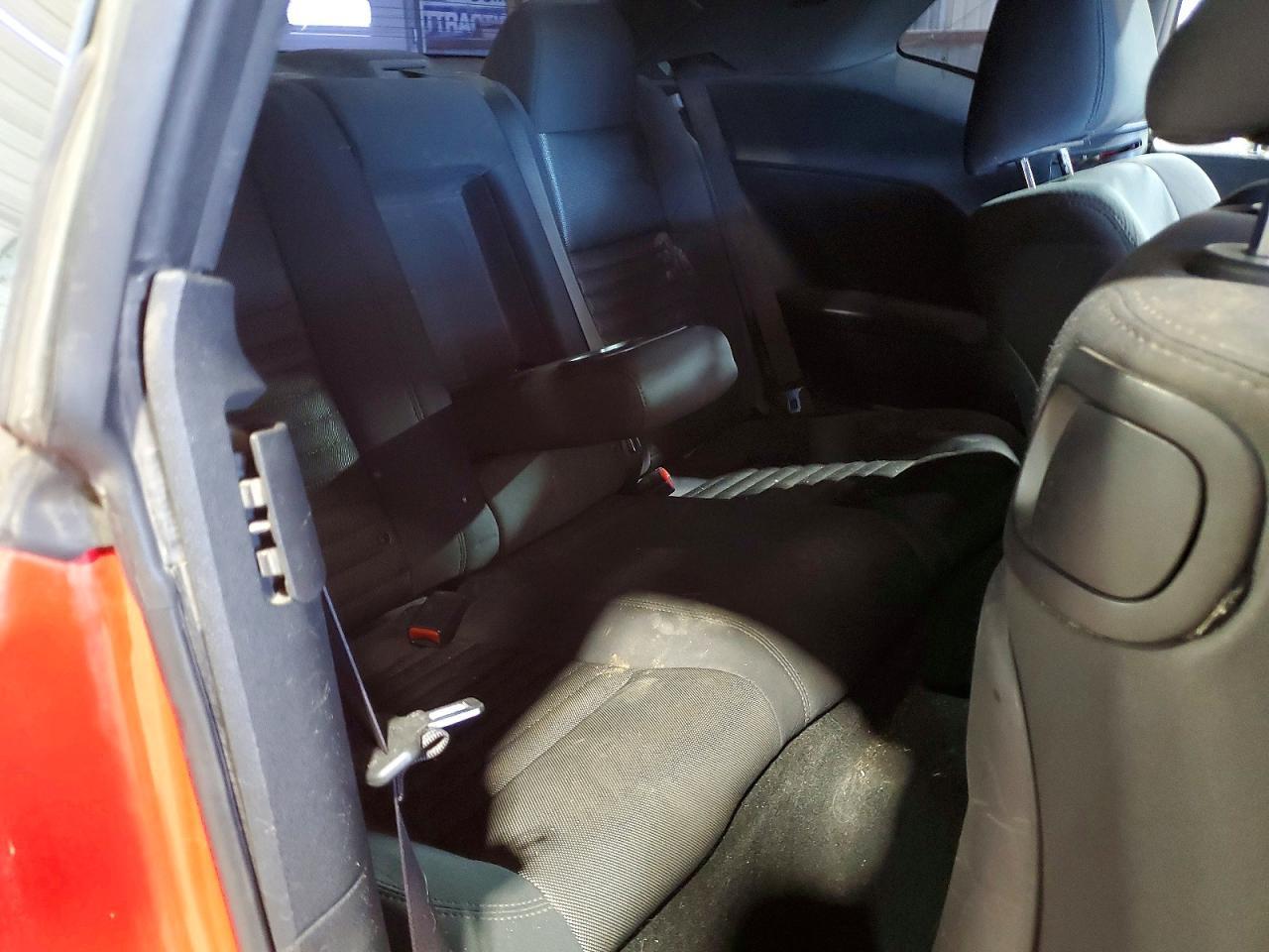 2014 Dodge Challenger Sxt - zdjęcie 10