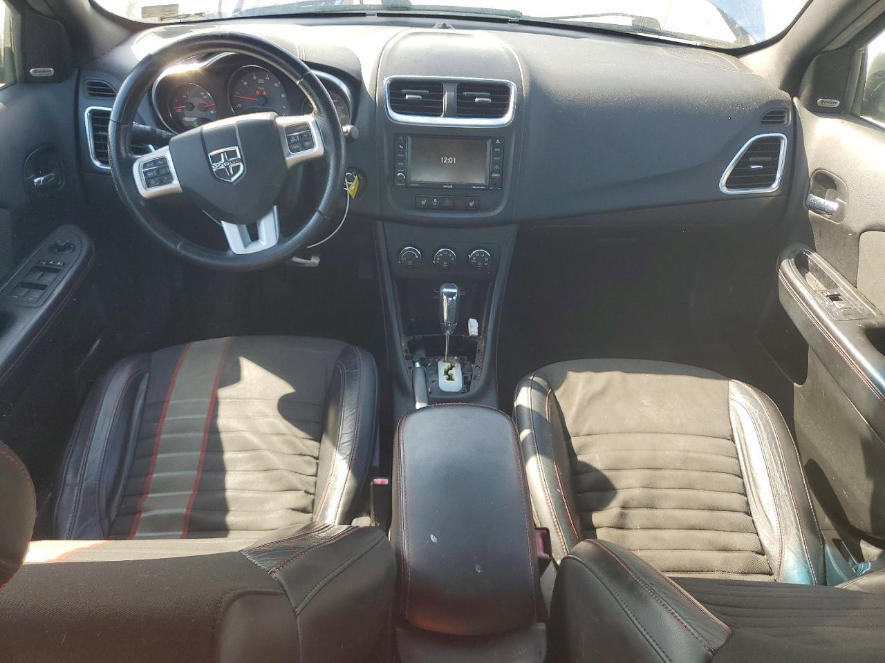 2013 Dodge Avenger R - zdjęcie 8