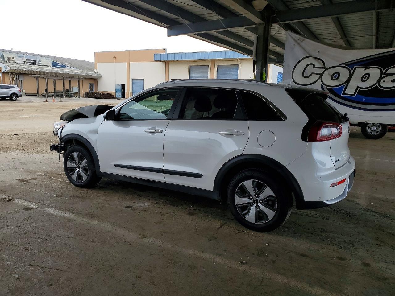 2017 Kia Niro Lx - zdjęcie 2
