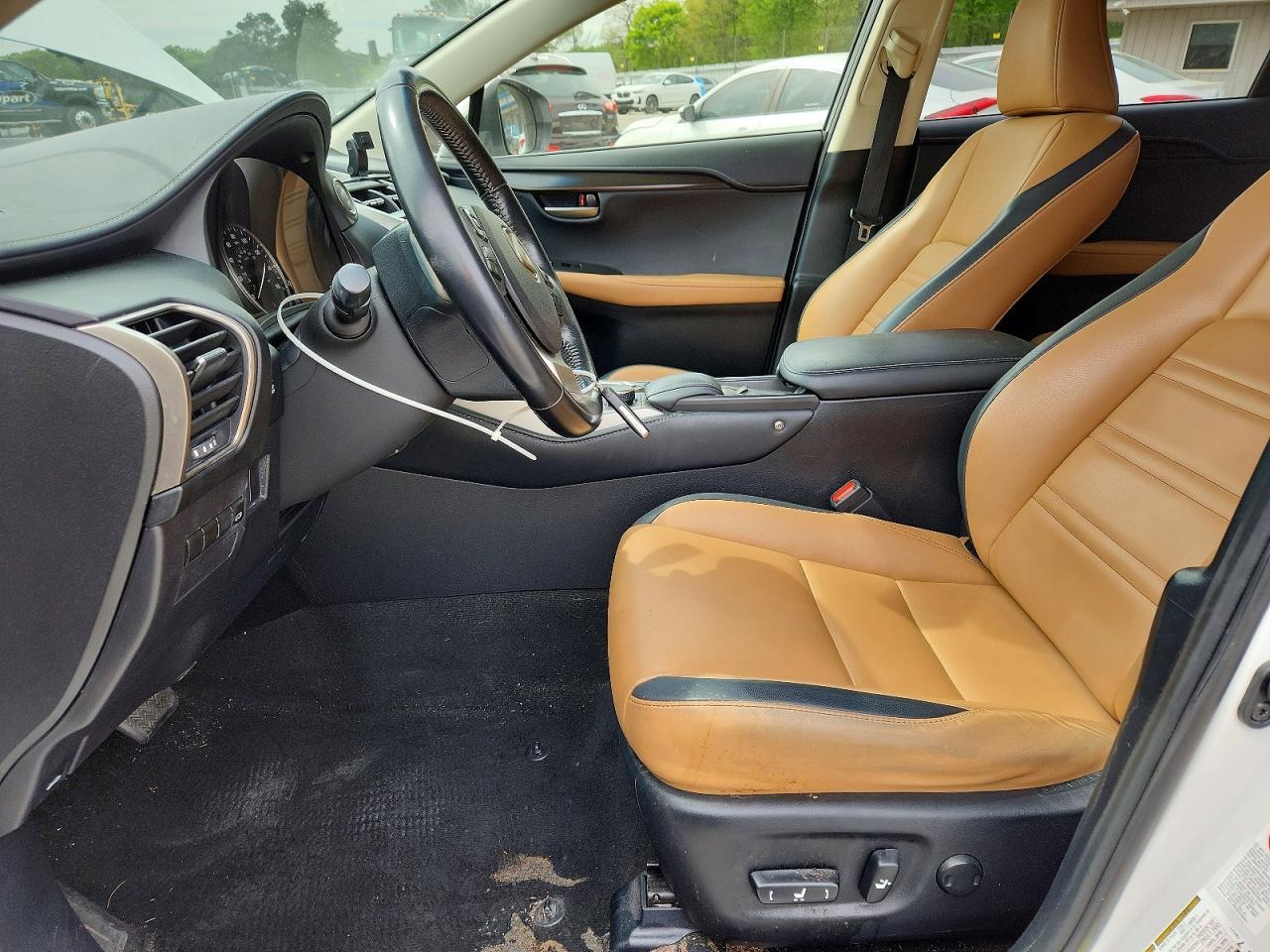 2017 Lexus Nx - zdjęcie 7