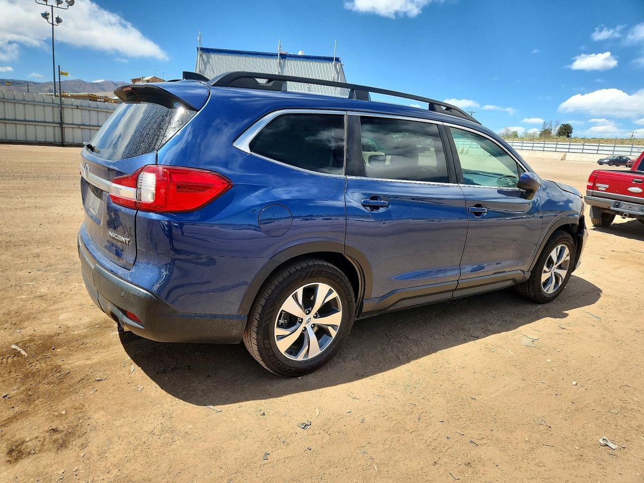 2019 Subaru Ascent Premium - zdjęcie 3