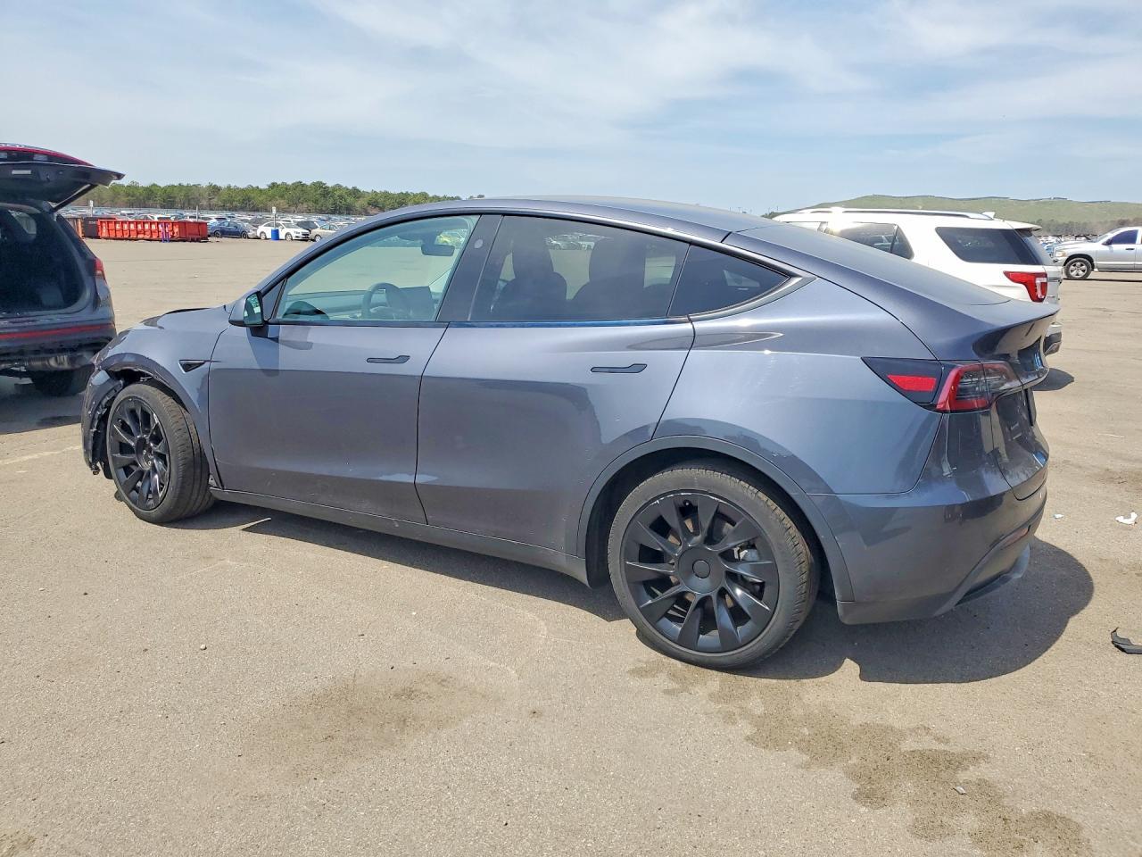2023 Tesla Model Y - zdjęcie 2