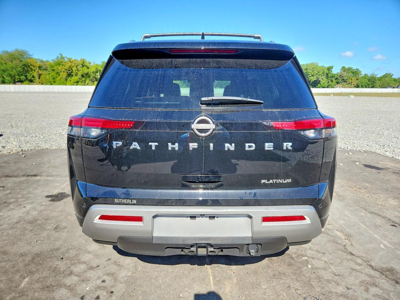 2025 Nissan Pathfinder S - zdjęcie 6