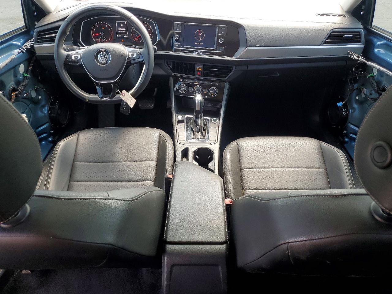 2021 Volkswagen Jetta S - zdjęcie 8