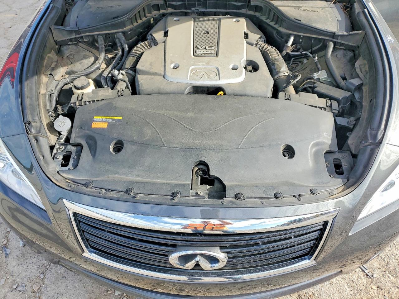2013 Infiniti M37 - zdjęcie 11