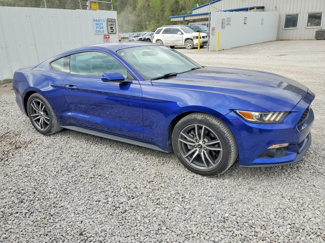 2016 Ford Mustang - zdjęcie 4