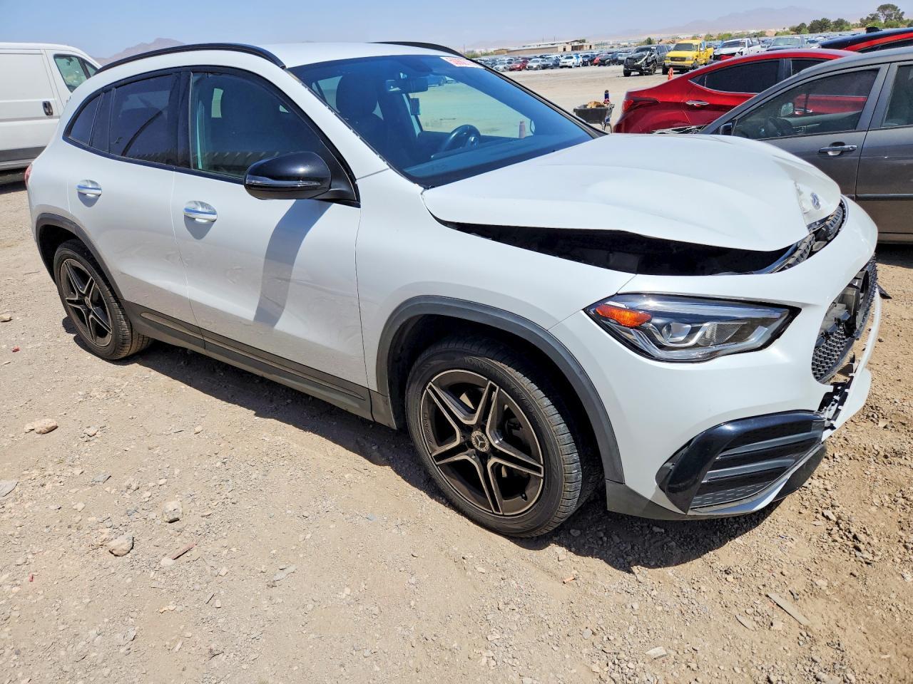 2022 Mercedes-Benz Gla 250 - zdjęcie 4