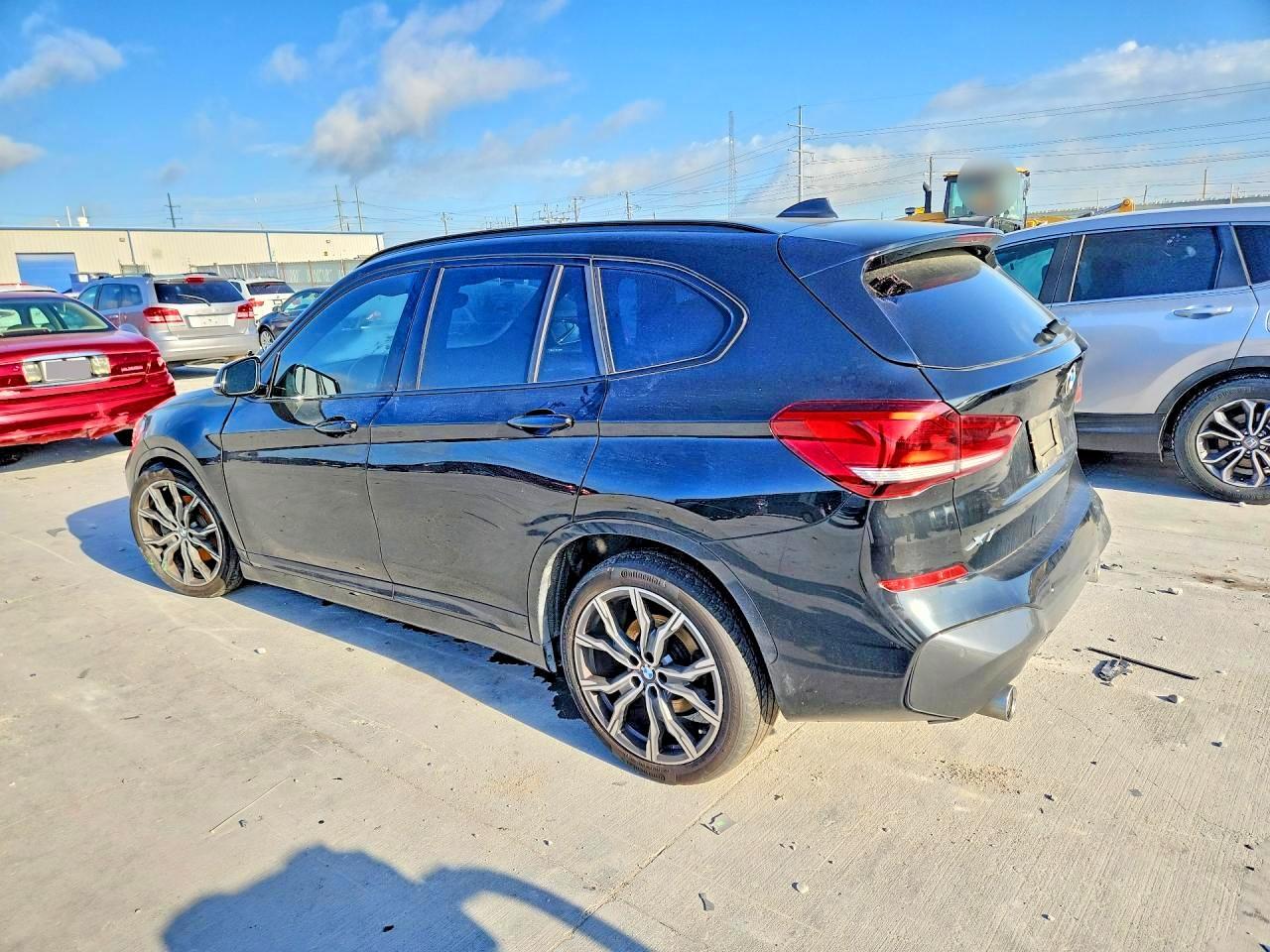 2021 BMW X1 Sdrive28I - zdjęcie 2