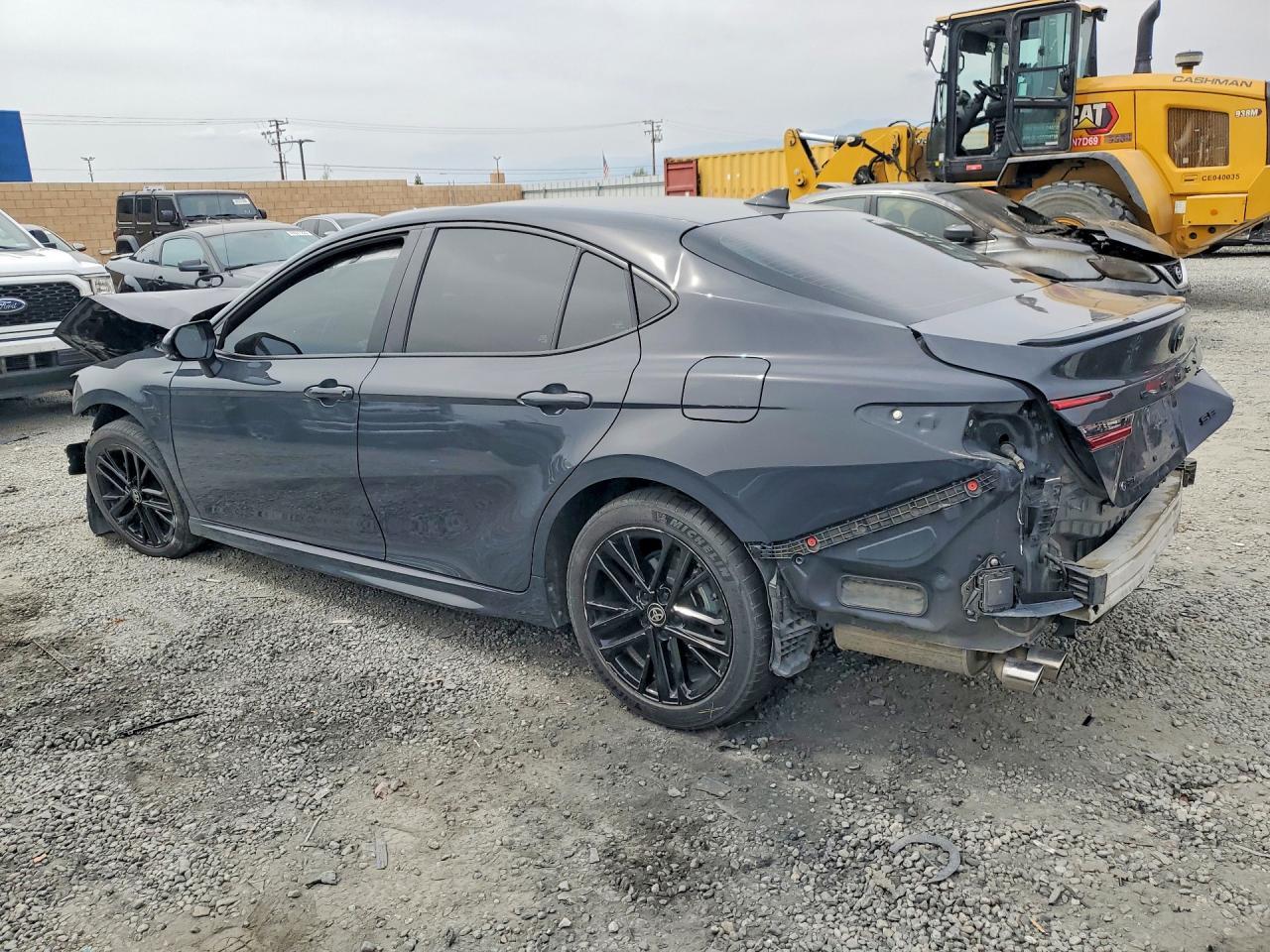 2025 Toyota Camry Se - zdjęcie 2