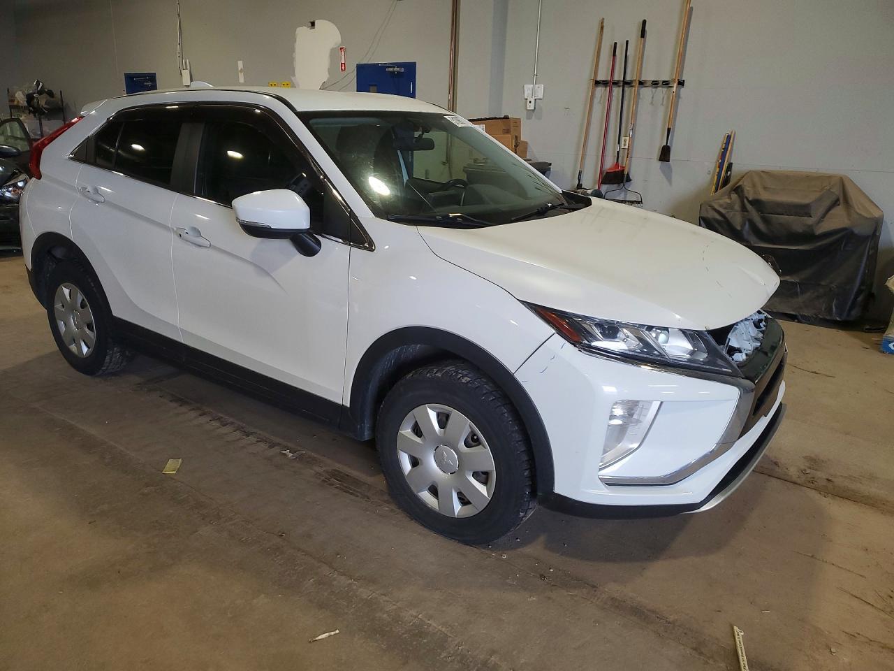 2019 Mitsubishi Eclipse Cross Le - zdjęcie 4