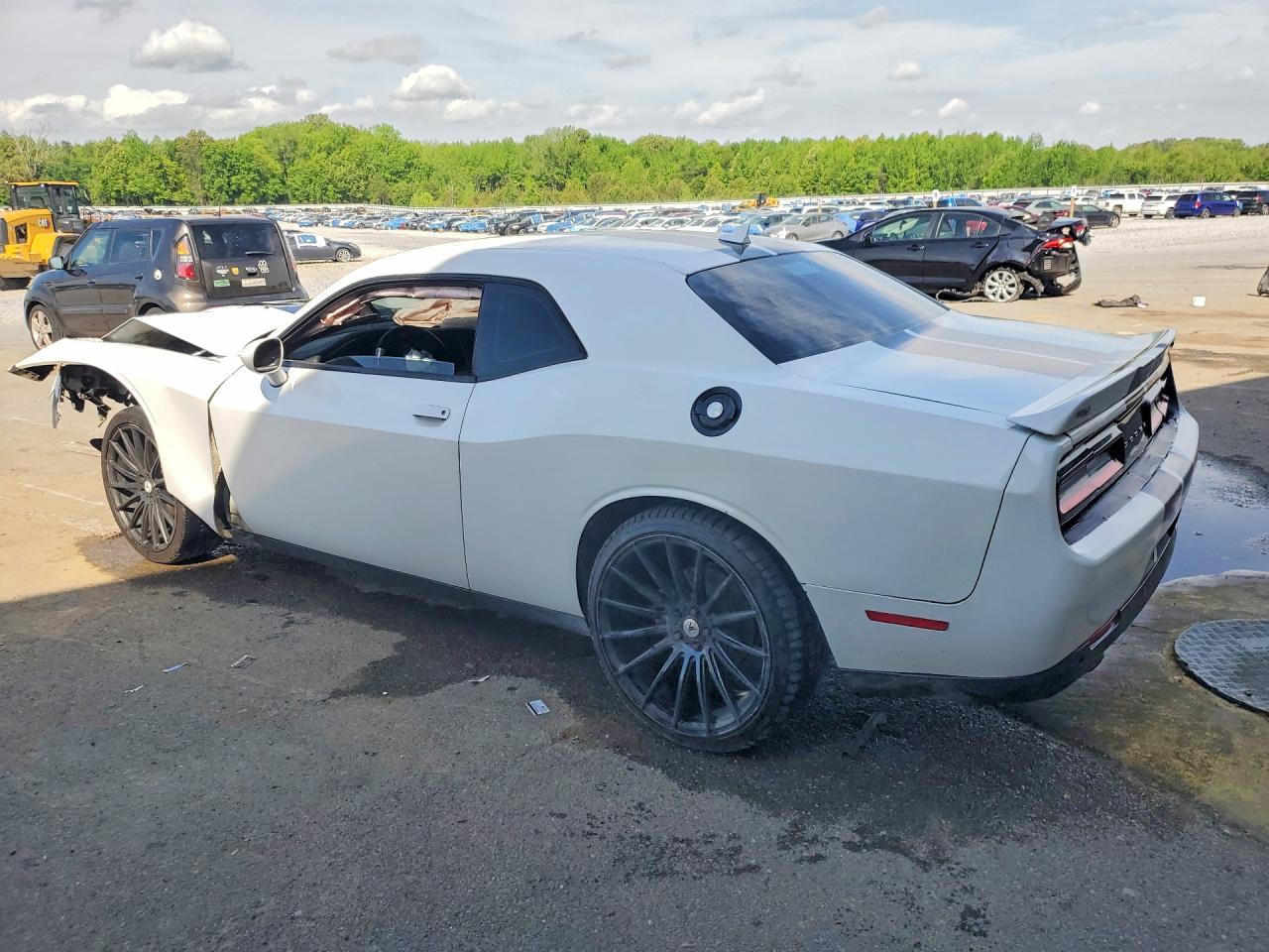 2016 Dodge Challenger Sxt - zdjęcie 2