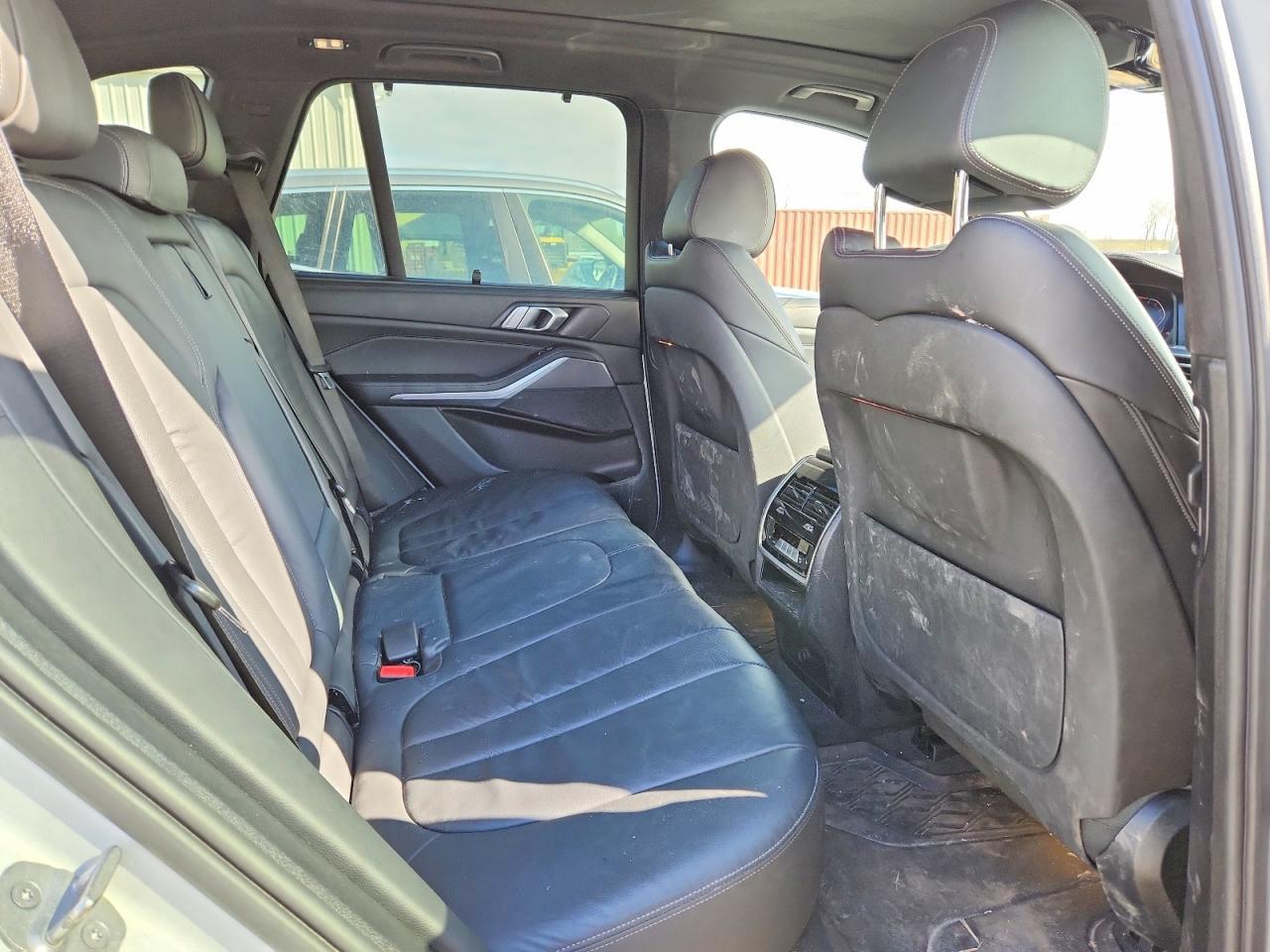 2019 BMW X5 xDrive40I - zdjęcie 11