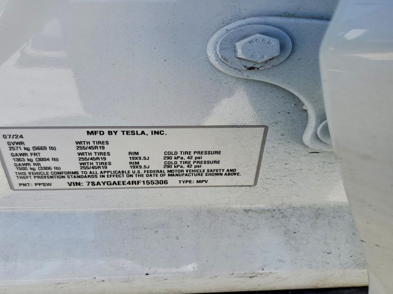 2024 Tesla Model Y - zdjęcie 12