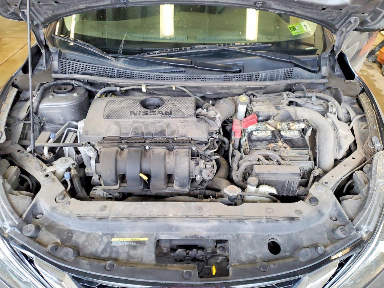 2018 Nissan Sentra S - zdjęcie 11