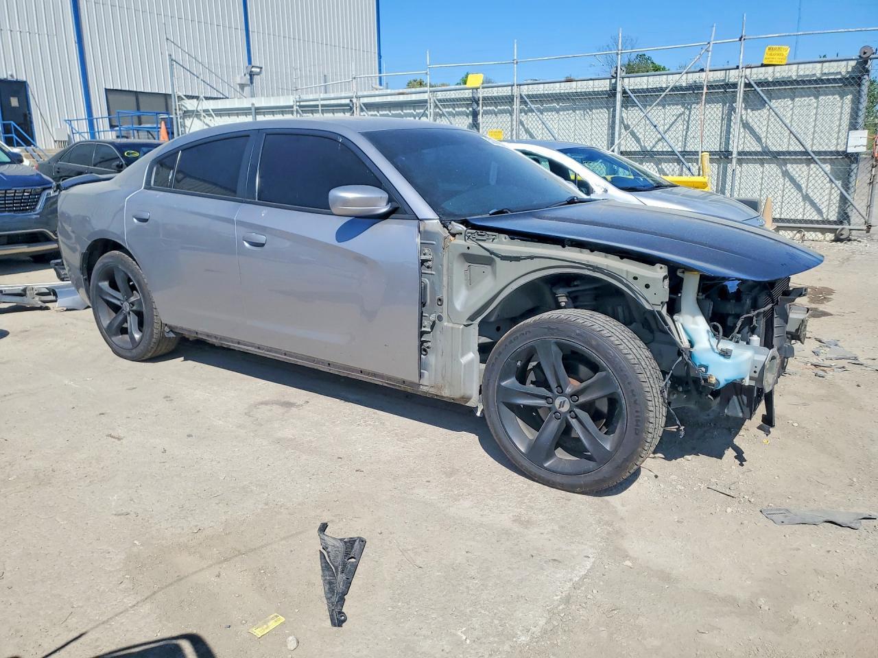 2015 Dodge Charger Se - zdjęcie 4
