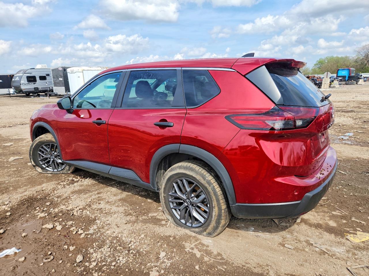 2025 Nissan Rogue S - zdjęcie 2